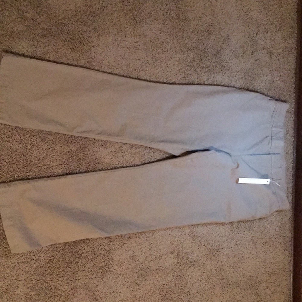 New Gloria Vanderbilt Khakis missy stretch size 10